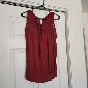 SOLD-Women's sleeveless top